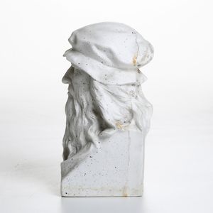 Busto di Leonardo da Vinci. <BR>Doccia, Manifattura Ginori, XIX secolo.  - Asta Ceramiche - Associazione Nazionale - Case d'Asta italiane