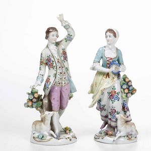 Coppia di figurine raffiguranti pastorelli.<BR>Germania, Turingia, probabilmente Manifattura Rudolstadt, XX secolo. <BR>  - Asta Ceramiche - Associazione Nazionale - Case d'Asta italiane