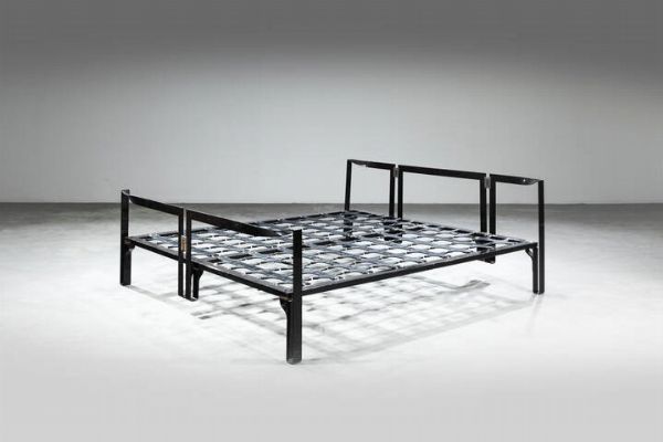 AFRA E TOBIA SCARPA : Letto mod. Vanessa  - Asta Design  - Associazione Nazionale - Case d'Asta italiane