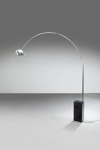 ACHILLE E PIER GIACOMO CASTIGLIONI : Lampada da terra mod. Arco  - Asta Design  - Associazione Nazionale - Case d'Asta italiane