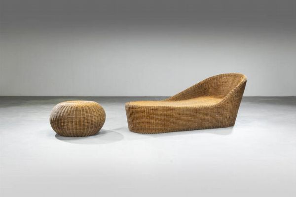 TRAVASA GIOVANNI  nello stile : Chaise Longue con tavolino  - Asta Design  - Associazione Nazionale - Case d'Asta italiane