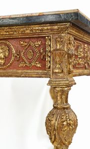 Tavolo da centro in legno laccato e dorato, XIX secolo  - Asta Antiquariato: Arredi, Dipinti, Oggetti d'Arte, Arte Orientale. - Associazione Nazionale - Case d'Asta italiane