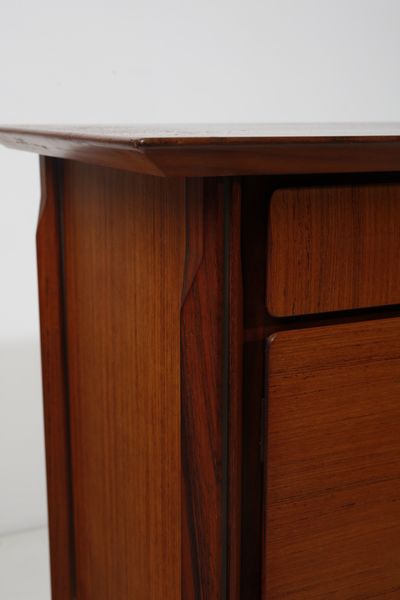 ARTIGIANI DEL MOBILE : Credenza a sei ante, Cant  - Asta Asta 476 | DESIGN E ARTI DECORATIVE DEL NOVECENTO Online - Associazione Nazionale - Case d'Asta italiane