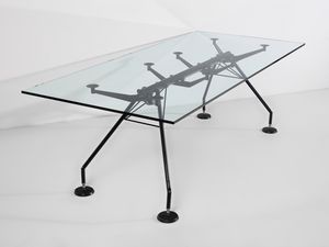 NORMAN FOSTER  (n. 1935) : Tavolo della serie Nomos per Tecno, Varedo  - Asta Asta 476 | DESIGN E ARTI DECORATIVE DEL NOVECENTO Online - Associazione Nazionale - Case d'Asta italiane