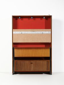 BORSANI OSVALDO (1911 - 1985) : Grande mobile bar luminoso con isola a scomparsa imperniata su un lato per Arredamento Borsani Varedo  - Asta Asta 476 | DESIGN E ARTI DECORATIVE DEL NOVECENTO Online - Associazione Nazionale - Case d'Asta italiane