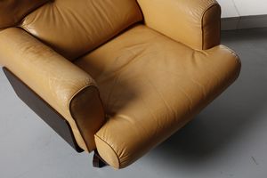 TARO MENILIO : Coppia di poltrone girevoli mod. 401 per Cinova, Milano  - Asta Asta 476 | DESIGN E ARTI DECORATIVE DEL NOVECENTO Online - Associazione Nazionale - Case d'Asta italiane