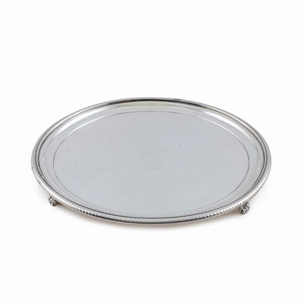 Salver in argento  - Asta Argenti e l'Arte della Tavola - Associazione Nazionale - Case d'Asta italiane