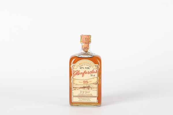 Scozia : Glenfarclas 25 YO  - Asta Vini e Distillati - Associazione Nazionale - Case d'Asta italiane