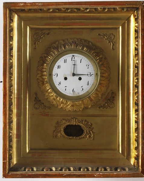 Orologio da parete in cornice dorata, XIX secolo  - Asta Antiquariato - Associazione Nazionale - Case d'Asta italiane