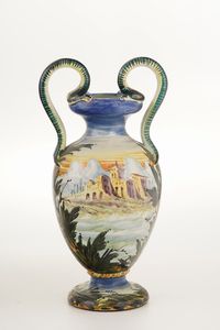 Coppia di vasi biansati in maiolica. XX secolo  - Asta Antiquariato - Associazione Nazionale - Case d'Asta italiane