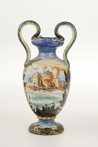 Coppia di vasi biansati in maiolica. XX secolo  - Asta Antiquariato - Associazione Nazionale - Case d'Asta italiane