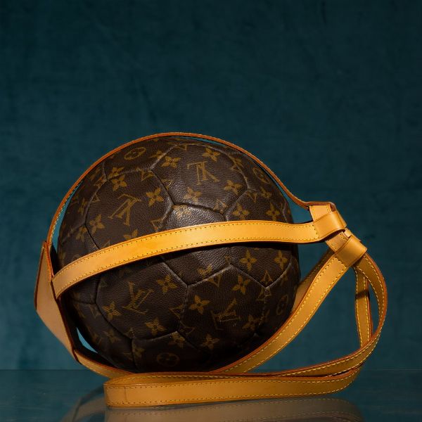 Louis Vuitton Mondiali Francia 1998<BR>  - Asta Moda e Accessori for Men - Associazione Nazionale - Case d'Asta italiane