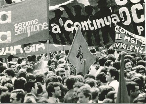 Giovanni Giovannetti : Manifestazione antifascista  - Asta Fotografia - Associazione Nazionale - Case d'Asta italiane