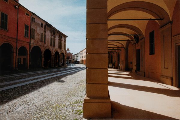 Franco Fontana : Correggio  - Asta Fotografia - Associazione Nazionale - Case d'Asta italiane