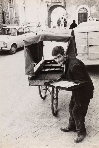 ENZO SELLERIO : Racalmuto, Agrigento  - Asta Fotografia - Associazione Nazionale - Case d'Asta italiane