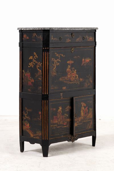 Secretaire laccato a chinoiserie. Inghilterra, XIX secolo  - Asta Dipinti e Sculture del XIX-XX secolo - Associazione Nazionale - Case d'Asta italiane