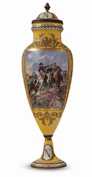 Vaso con scene Napoleoniche <BR>Francia, 1900 circa<BR>  - Asta Dipinti e Sculture del XIX-XX secolo - Associazione Nazionale - Case d'Asta italiane