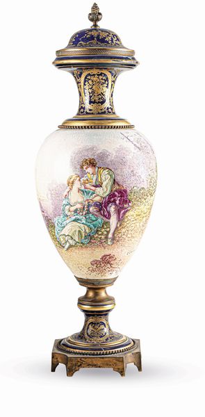 Vaso <BR>Francia, inizio del  XX secolo  - Asta Dipinti e Sculture del XIX-XX secolo - Associazione Nazionale - Case d'Asta italiane