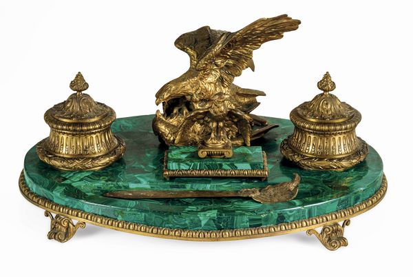 Calamaio in bronzo dorato lastronato in malachite. Francia, XIX secolo  - Asta Dipinti e Sculture del XIX-XX secolo - Associazione Nazionale - Case d'Asta italiane