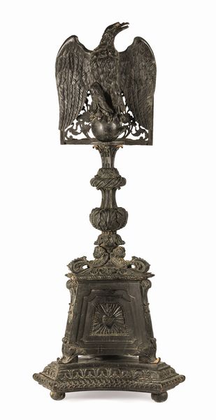 Grande leggio in legno scolpito. XIX secolo  - Asta Dipinti e Sculture del XIX-XX secolo - Associazione Nazionale - Case d'Asta italiane