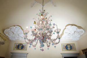 Lampadario in vetro di Murano. XX secolo  - Asta Dipinti e Sculture del XIX-XX secolo - Associazione Nazionale - Case d'Asta italiane