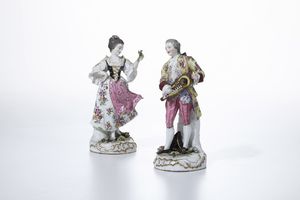 Coppia di figurine<BR>Parigi, inizio del XX secolo  - Asta Dipinti e Sculture del XIX-XX secolo - Associazione Nazionale - Case d'Asta italiane