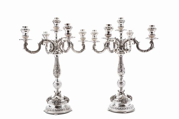 Coppia di candelabri  - Asta Argenti Antichi e del XX Secolo - Associazione Nazionale - Case d'Asta italiane