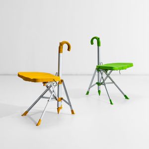 GAETANO PESCE : Due sedie pieghevoli mod. Umbrella Chair  - Asta Design 200 - Associazione Nazionale - Case d'Asta italiane