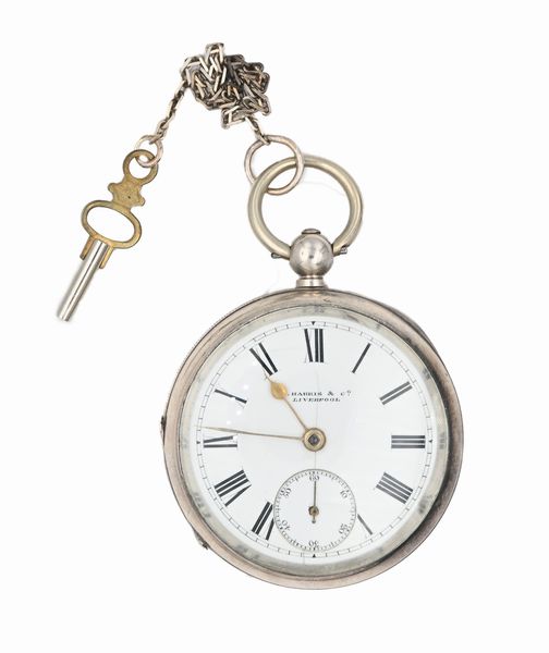 E. Harris & co Liverpool - Orologio da tasca da uomo in argento con carica a chiavetta. Cassa punzonata Birmingham 1898. Meccanica con scappamento ad ancora, bilanciere monometallico e spirale piana  - Asta Asta a Tempo - Orologi da Tasca da Polso e da Tavolo - Associazione Nazionale - Case d'Asta italiane