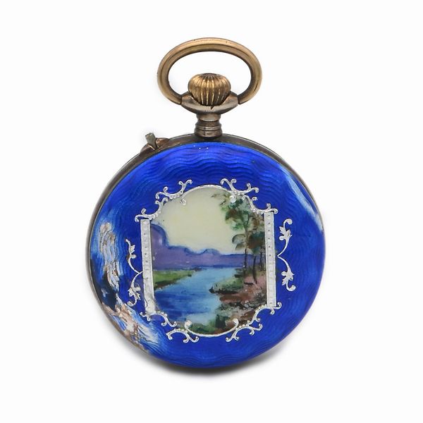 Orologio da tasca Monachina remontoir da donna in argento 800/000 dorato e smaltato con miniatura raffigurante paesaggio sul retro  - Asta Asta a Tempo - Orologi da Tasca da Polso e da Tavolo - Associazione Nazionale - Case d'Asta italiane