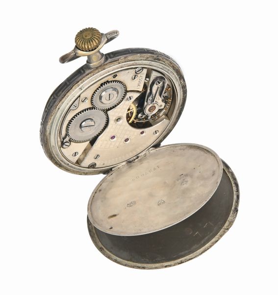 Orologio da tasca remontoir da uomo con cassa niellata in argento 800/000. Scappamento ad ancora, bilanciere bimetallico e spirale Breguet  - Asta Asta a Tempo - Orologi da Tasca da Polso e da Tavolo - Associazione Nazionale - Case d'Asta italiane