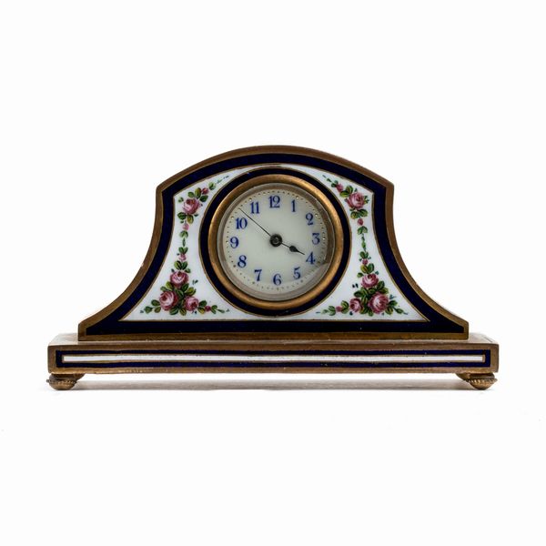 Cattin & Co : Orologio da tavolo Art Dco con smalti  - Asta Piccoli Orologi da tavolo Art Dco e Saliere d'Epoca dalle Collezioni Melandri di Objets de Vertu - Associazione Nazionale - Case d'Asta italiane