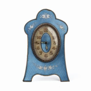 Stockwell & Co (George Stockwell) : Orologio da tavolo Art Dco in argento e smalti  - Asta Piccoli Orologi da tavolo Art Dco e Saliere d'Epoca dalle Collezioni Melandri di Objets de Vertu - Associazione Nazionale - Case d'Asta italiane