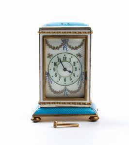 Franz Hiess & Söhne (Co.) : Orologio da tavolo Art Dco con smalti  - Asta Piccoli Orologi da tavolo Art Dco e Saliere d'Epoca dalle Collezioni Melandri di Objets de Vertu - Associazione Nazionale - Case d'Asta italiane