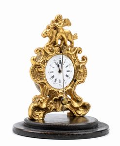 Orologio da tavolo con campana  - Asta Piccoli Orologi da tavolo Art Dco e Saliere d'Epoca dalle Collezioni Melandri di Objets de Vertu - Associazione Nazionale - Case d'Asta italiane