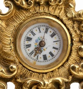 Orologio da tavolo con smalti  - Asta Piccoli Orologi da tavolo Art Dco e Saliere d'Epoca dalle Collezioni Melandri di Objets de Vertu - Associazione Nazionale - Case d'Asta italiane