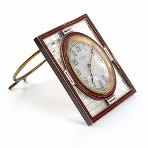 MAPPIN & WEBB - London & Paris : Orologio da tavolo Art Dco in argento e  madreperla  - Asta Piccoli Orologi da tavolo Art Dco e Saliere d'Epoca dalle Collezioni Melandri di Objets de Vertu - Associazione Nazionale - Case d'Asta italiane