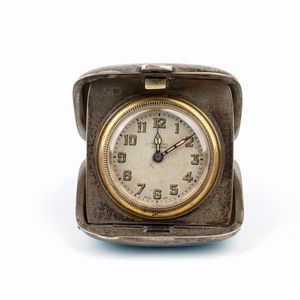 Vertex Watch Co Ltd per Vickery London : Orologio da tavolo Art Dco in argento e smalti  - Asta Piccoli Orologi da tavolo Art Dco e Saliere d'Epoca dalle Collezioni Melandri di Objets de Vertu - Associazione Nazionale - Case d'Asta italiane