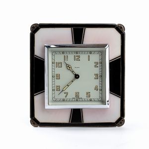 Adie Brothers Ltd. : Orologio da tavolo Art Dco in argento e smalti  - Asta Piccoli Orologi da tavolo Art Dco e Saliere d'Epoca dalle Collezioni Melandri di Objets de Vertu - Associazione Nazionale - Case d'Asta italiane