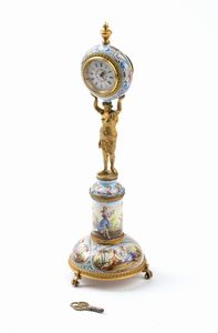 Orologio da tavolo in argento e smalti  - Asta Piccoli Orologi da tavolo Art Dco e Saliere d'Epoca dalle Collezioni Melandri di Objets de Vertu - Associazione Nazionale - Case d'Asta italiane