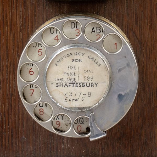 Telefono con cassa in legno da parete  - Asta Antiquariato Navale dalla Collezione de 