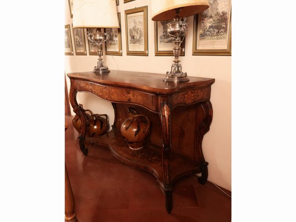 Console impiallacciata in noce ed altre essenze  - Asta Di villa in villa Una collezione di vetri - Associazione Nazionale - Case d'Asta italiane