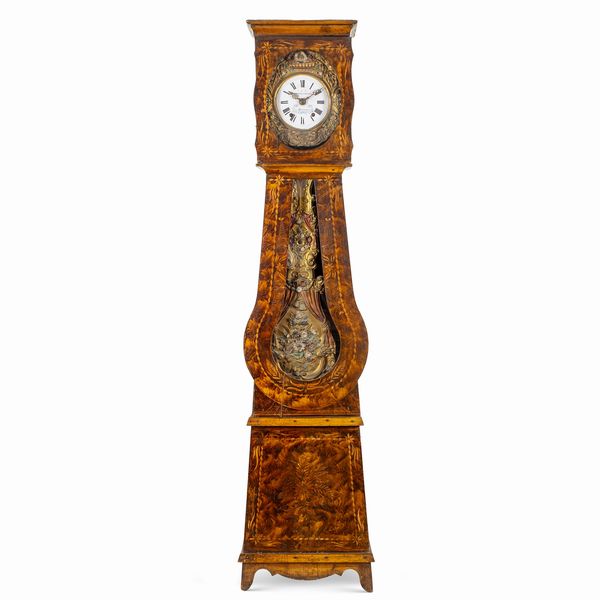 Orologio a torre in legno laccato  - Asta Dipinti Antichi e del XIX Secolo Arredi e Sculture - Associazione Nazionale - Case d'Asta italiane