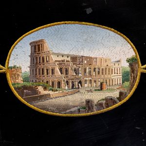 Piano in micromosaico su base in nero del Belgio  - Asta Dipinti Antichi e del XIX Secolo Arredi e Sculture - Associazione Nazionale - Case d'Asta italiane