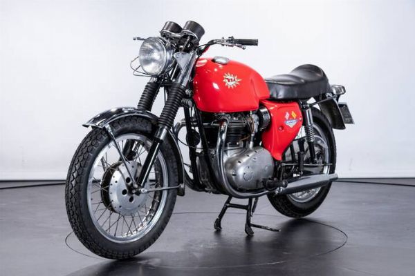 BSA : SPITFIRE 650 MK III  - Asta Auto  - Associazione Nazionale - Case d'Asta italiane