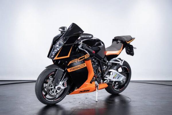 KTM : Modello RC8 1190  - Asta Auto  - Associazione Nazionale - Case d'Asta italiane