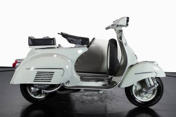 PIAGGIO : Modello Vespa GL 150 Sidecar  - Asta Auto  - Associazione Nazionale - Case d'Asta italiane