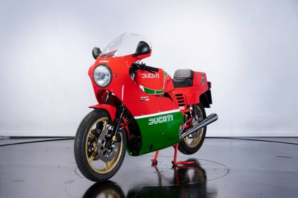 Ducati : MHR 900 Mike Hailwood Replica  - Asta Auto  - Associazione Nazionale - Case d'Asta italiane