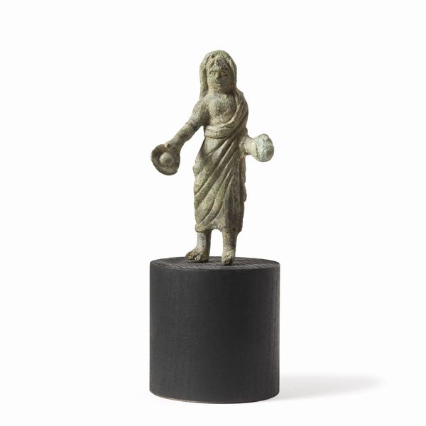 STATUETTA DI OFFERENTE  - Asta ARCHEOLOGIA - Associazione Nazionale - Case d'Asta italiane