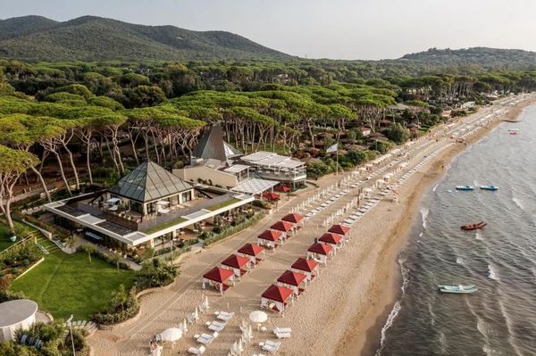 Cala Beach Resort - Punta Ala Toscana  - Asta PANDOLFINI PER AMICI DI URI - ASTA BENEFICA PER SOSTENERE LA RICERCA SCIENTIFICA UROLOGICA - Associazione Nazionale - Case d'Asta italiane